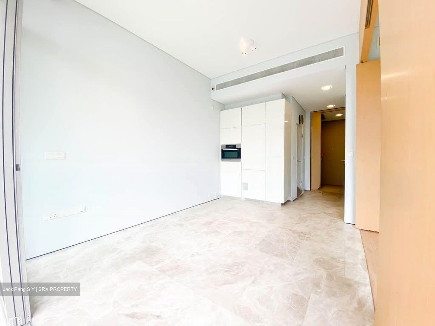 The Laurels (D9), Condominium #586145291